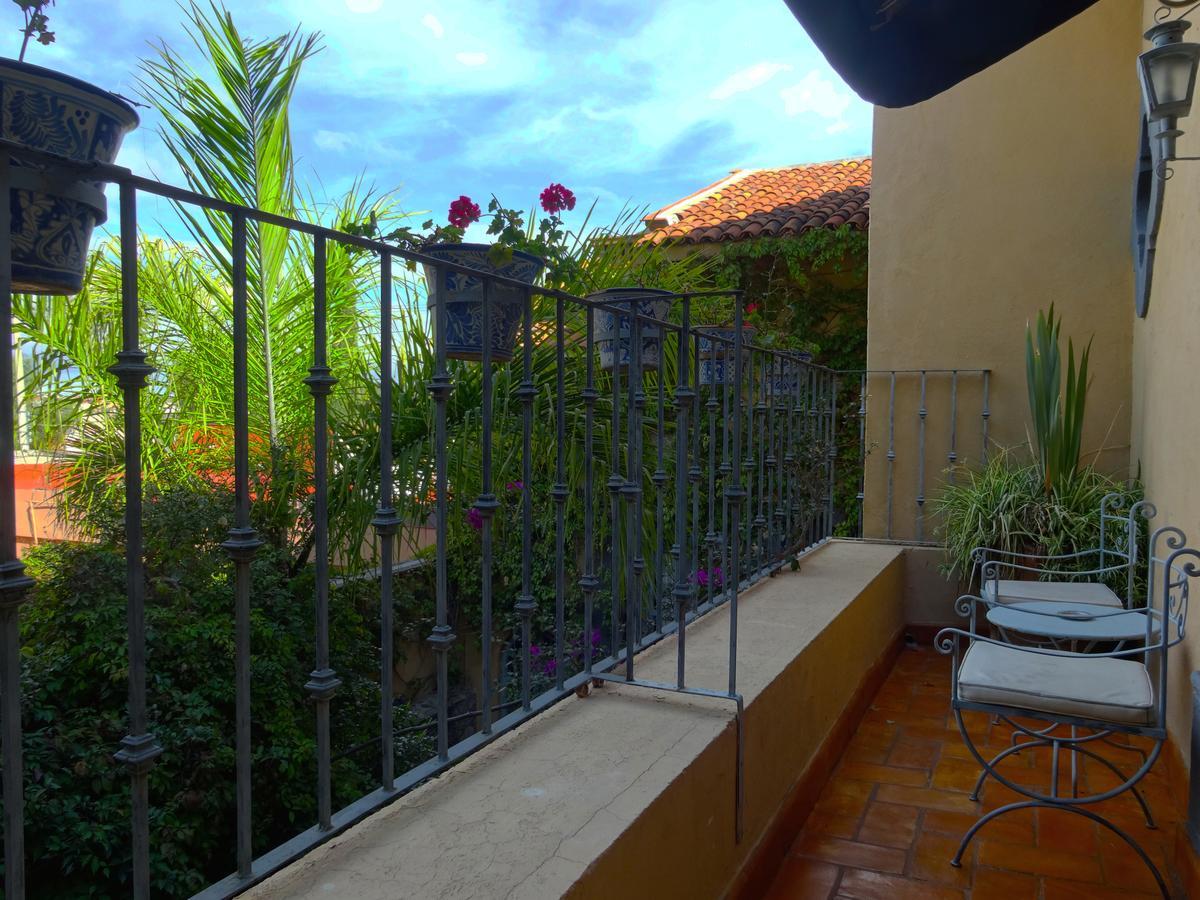 לינה וארוחת בוקר סאן מיגל דה אלנדה Casa Calderoni מראה חיצוני תמונה