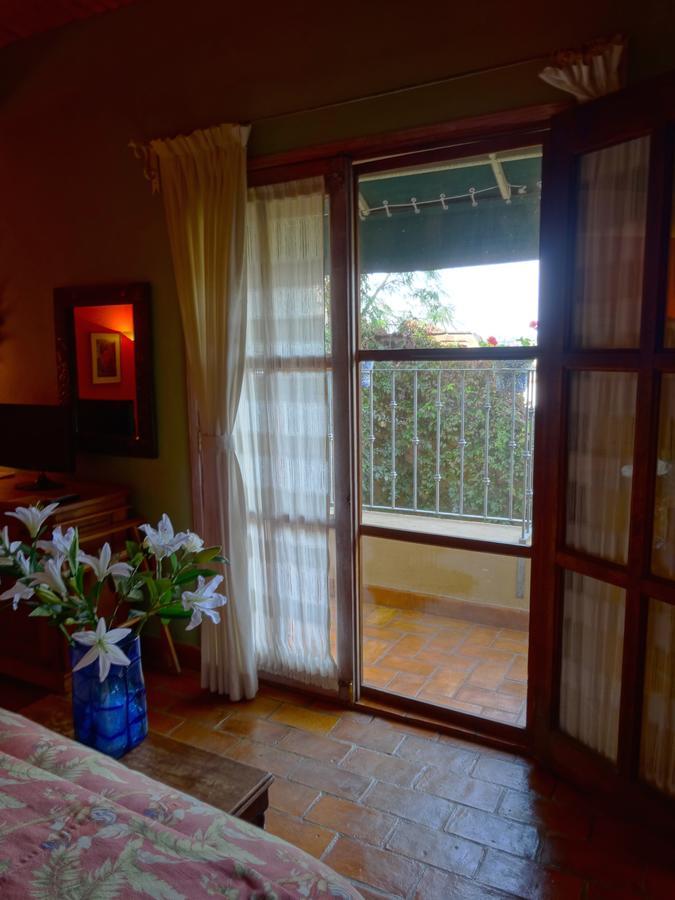 לינה וארוחת בוקר סאן מיגל דה אלנדה Casa Calderoni מראה חיצוני תמונה